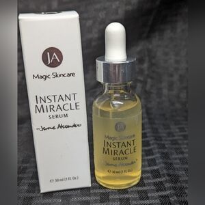 Jerome Alexander Magic Skincare Instant Miracle Serum.